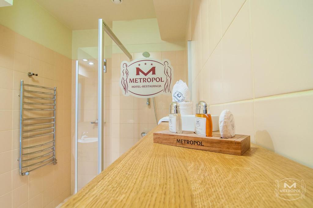 Metropol Hotel Śrem Cameră foto